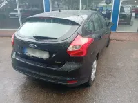 Używany Ford Focus 101 KM (74 kW) 2014 Czarny Sedan/Limuzyna