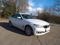 Gebraucht BMW 318 Gran Turismo Comfort Edition 143 PS (105 kW) 2015 Weiß Limousine