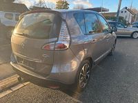 Gebraucht Renault Scénic III Bose Edition 110 PS (80 kW) 2015 Grau Van / Kleinbus