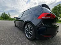 Second-hand VW Golf VII R 100 CP (73 kW) 2014 Negru Berlinǎ