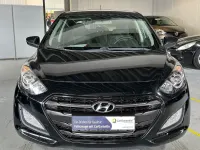 Gebraucht Hyundai i30 Classic 101 PS (74 kW) 2017 Schwarz Limousine