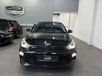 Gebraucht Kia Rio GT-Line 120 PS (88 kW) 2018 Schwarz Limousine