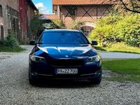 Gebraucht BMW 520 184 PS (135 kW) 2011 Blau Kombi