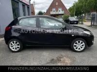 Gebraucht Mazda 2 Active 84 PS (61 kW) 2011 Violett Kleinwagen