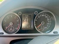 Gebraucht VW Passat 2011 Silber Kombi