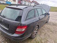 Gebraucht Mercedes C220 170 PS (125 kW) 2009 Grau Kombi