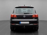 Gebraucht VW Tiguan Exclusive 150 PS (110 kW) 2015 Grau SUV