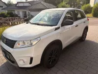 Gebraucht Suzuki Vitara Comfort 120 PS (88 kW) 2016 Weiß SUV