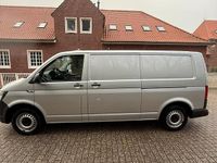 Usata VW Transporter 150 CV (110 kW) 2017 Argento Furgone