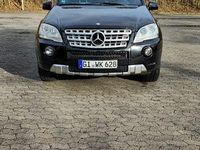 Gebraucht Mercedes ML500 387 PS (284 kW) 2010 Schwarz SUV