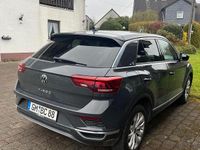 Gebraucht VW T-Roc Active 150 PS (110 kW) 2021 Grau SUV
