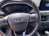 Usado Ford Focus Active 125 CV (91 kW) 2019 Gris Familiar