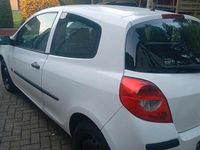 Gebraucht Renault Clio II 2009 Weiß Limousine