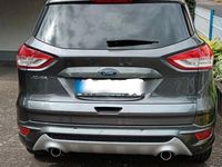 Gebraucht Ford Kuga Titanium 150 PS (110 kW) 2016 Schwarz SUV