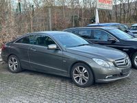 Gebraucht Mercedes E200 184 PS (135 kW) 2011 Grau Coupé