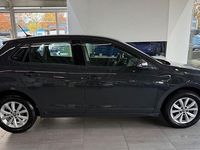 Gebraucht VW Polo Comfortline 95 PS (69 kW) 2021 Grau Limousine