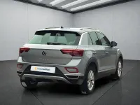 Usata VW T-Roc 116 CV (85 kW) 2023 Argento SUV