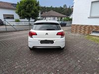 Gebraucht Citroën C4 Start 120 PS (88 kW) 2015 Limousine
