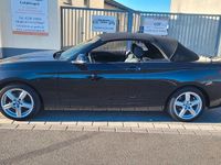 Gebraucht BMW 220 Sport Line 190 PS (139 kW) 2015 Schwarz Cabrio