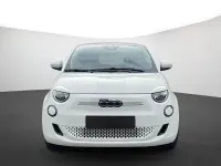 Gebraucht Fiat 500e 86 kW (118 PS) 2024 Colore esterno (arktis weiß) Coupé