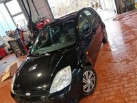 Gebraucht Ford Fiesta 69 PS (50 kW) 2004 Kleinwagen