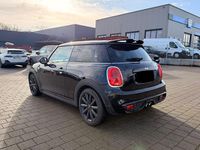 Gebraucht Mini Cooper S 192 PS (141 kW) 2018 Schwarz Kleinwagen