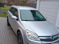 Gebraucht Opel Astra 105 PS (77 kW) 2008 Silber Kombi