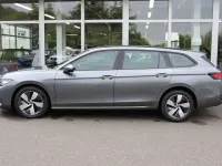 Gebraucht VW Passat 150 PS (110 kW) 2025 Diabasgrau metallic Kombi