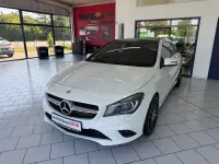 Gebraucht Mercedes CLA200 Shooting Brake AMG 156 PS (114 kW) 2015 Weiß Kombi