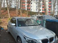 Gebraucht BMW 525 177 PS (130 kW) 2005 Grau Limousine