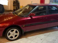 Gebraucht Mazda 323F 88 PS (64 kW) 1994 Rot Kleinwagen