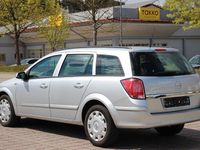 Gebraucht Opel Astra 105 PS (77 kW) 2006 Silber Limousine