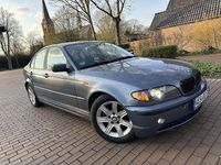 Gebraucht BMW 320 150 PS (110 kW) 2002 Blau Limousine