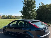 Gebraucht Ford Focus 101 PS (74 kW) 2006 Schwarz Kleinwagen