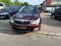 Gebraucht Skoda Octavia Family 105 PS (77 kW) 2012 Rot Limousine