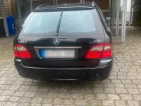 Gebraucht Mercedes E220 Avantgarde 170 PS (125 kW) 2007 Schwarz Kombi