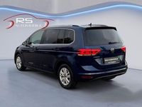 Gebraucht VW Touran Highline 150 PS (110 kW) 2020 Blau Van / Kleinbus