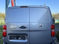 Gebraucht Peugeot Expert Premium 122 PS (89 kW) 2021 Grau artense Van
