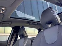 Gebraucht Volvo V40 150 PS (110 kW) 2015 Schwarz Limousine