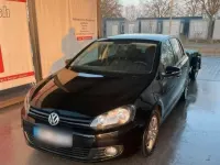 Gebraucht VW Golf VI 105 PS (77 kW) 2011 Schwarz Kleinwagen