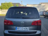 Gebraucht VW Touran Style 105 PS (77 kW) 2011 Silber Van / Kleinbus