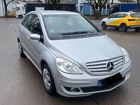 Gebraucht Mercedes B170 158 PS (116 kW) 2007 Silber Van / Kleinbus