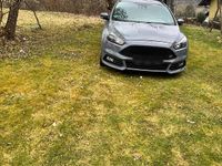 Second-hand Ford Focus ST 185 CP (136 kW) 2014 Gri Break