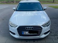 Gebraucht Audi A3 150 PS (110 kW) 2017 Weiß Limousine
