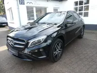 Usata Mercedes GLA200 156 CV (114 kW) 2015 Nero SUV
