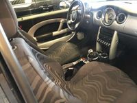 Gebraucht Mini Cooper 90 PS (66 kW) 2002 Grün metallic Kleinwagen