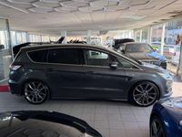 Gebraucht Ford S-MAX Titanium 179 PS (131 kW) 2016 Grau Van / Kleinbus