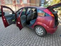 Gebraucht Ford Focus 90 PS (66 kW) 2001 Rot Kleinwagen