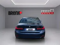 Usata BMW 330e Advantage 184 CV (135 kW) 2020 Blu Berlina