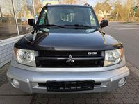 Gebraucht Mitsubishi Pajero Motion 129 PS (94 kW) 2004 Grau SUV